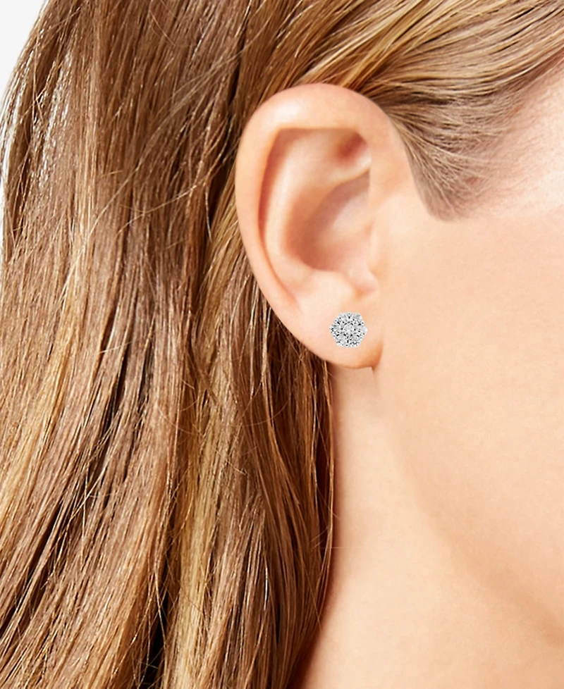 Diamond Cluster Stud Earrings (5/8 ct. t.w.) in 14k White Gold