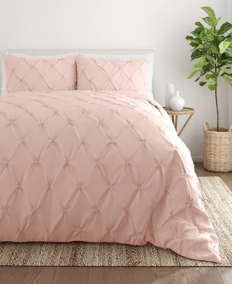 ienjoy Home Ultra Soft 3-Pc. Pinch Pleat Duvet Cover Set, King/California King