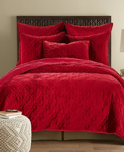 Levtex Caserta Velvet Quilt, Full/Queen