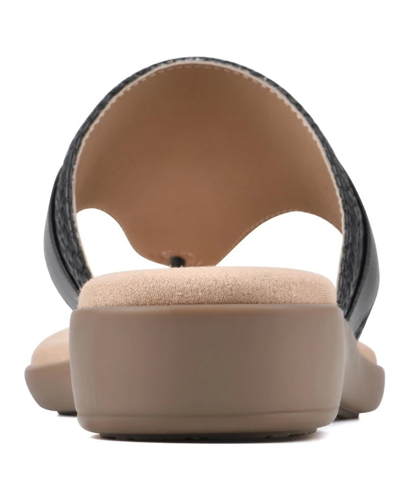 Cliffs by White Mountain Women's Benedict Thong Comfort Sandal