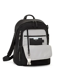 Voyageur Halsey Backpack