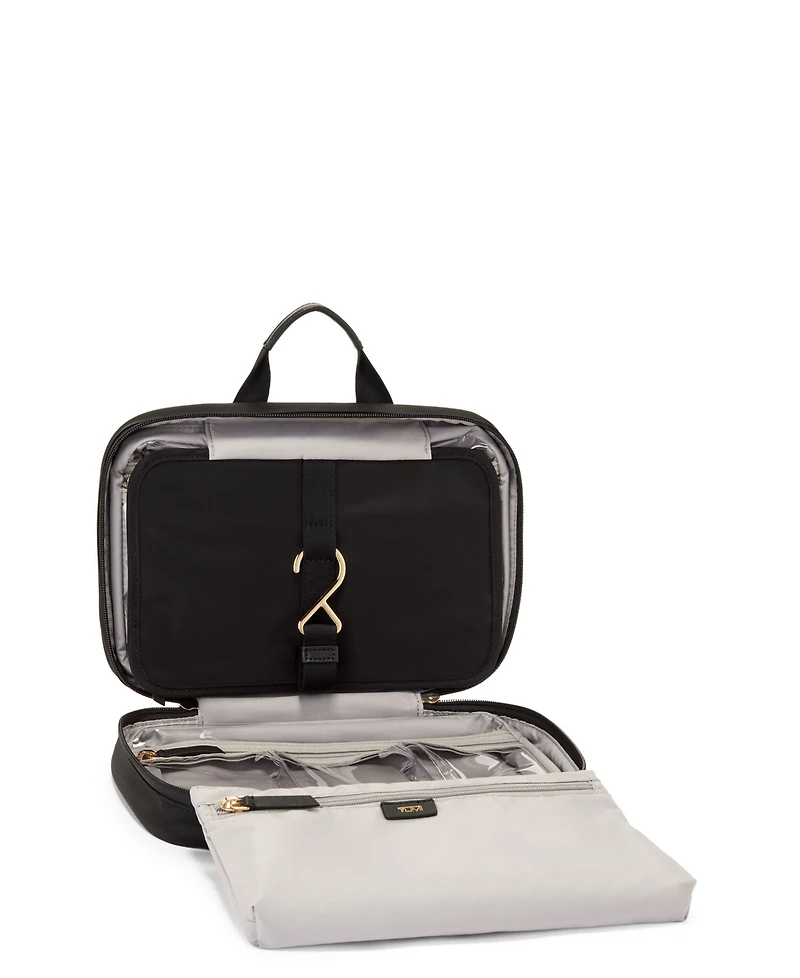 Voyageur Madeline Cosmetic