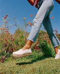 Toms Women's Valencia Canvas Platform Espadrilles