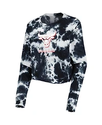 Women's New Era Black Chicago Bulls Tie Dye Cropped Long Sleeve T-shirt