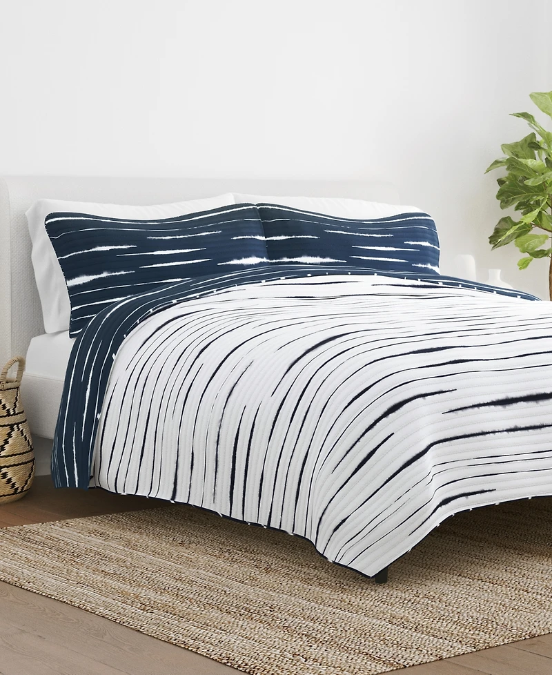 ienjoy Home Horizon Lines Reversible 3-Pc. Lightweight Quilt Set, Full/Queen