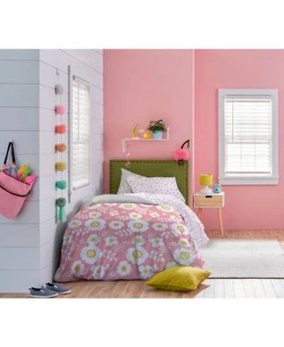 Cutout Floral Bedding Collection
