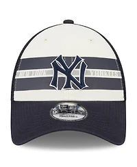 Men's New Era White, Navy New York Yankees Team Stripe Trucker 9Forty Snapback Hat