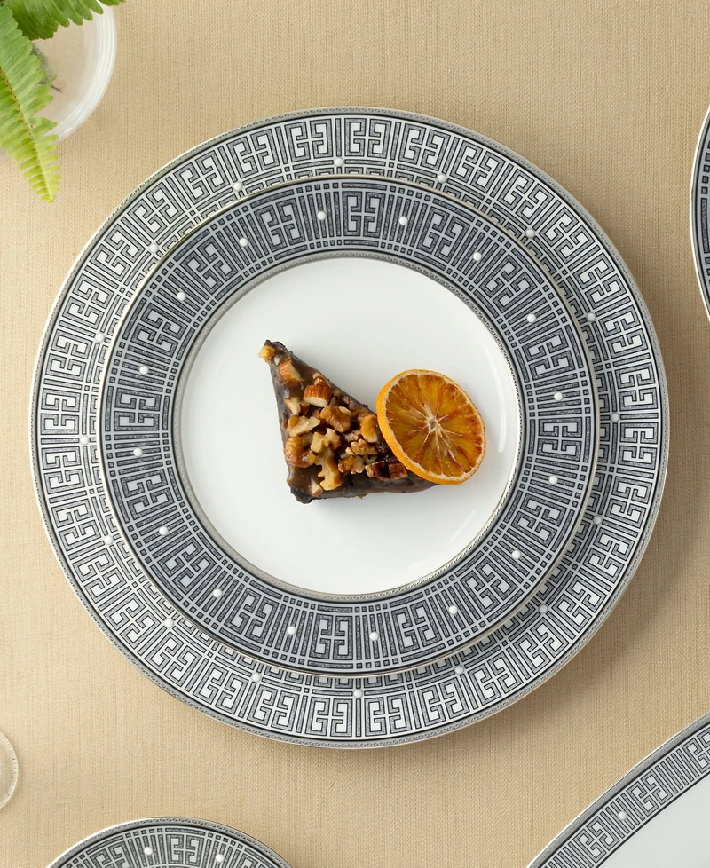 Noritake Infinity Graphite 4 Piece Dinner Plate Set, Service for 4