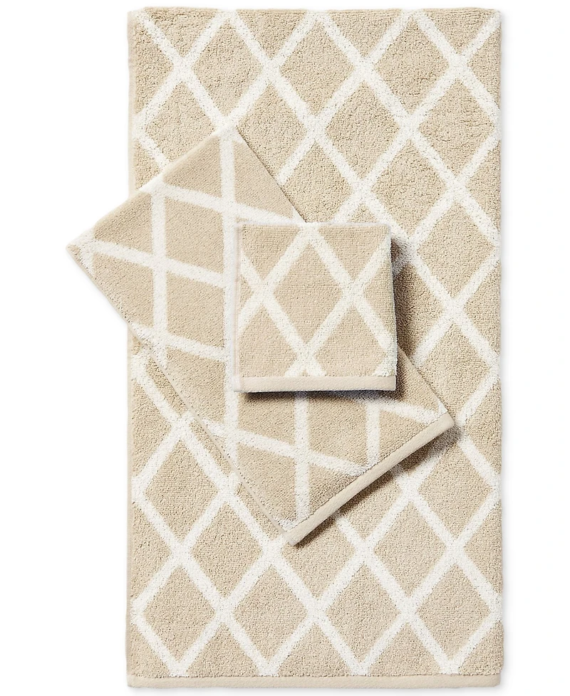 Lauren Ralph Sanders Diamond Cotton Bath Towel, 30" x 56"