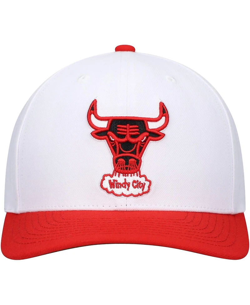 Men's Mitchell & Ness White, Red Chicago Bulls Hardwood Classics Core 2-Tone 2.0 Pro Snapback Hat