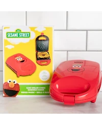 Uncanny Brands Sesame Street Elmo Single Sandwich Maker - Sesame Street Kitchen Appliance