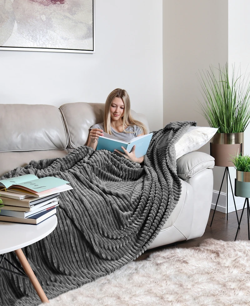 Nestl Cut Plush Lightweight Super Soft Fuzzy Luxury Bed Blanket