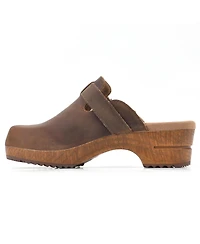 White Mountain Women's Behold Clogs