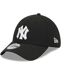 Men's New Era Black New York Yankees Logo 39THIRTY Flex Hat