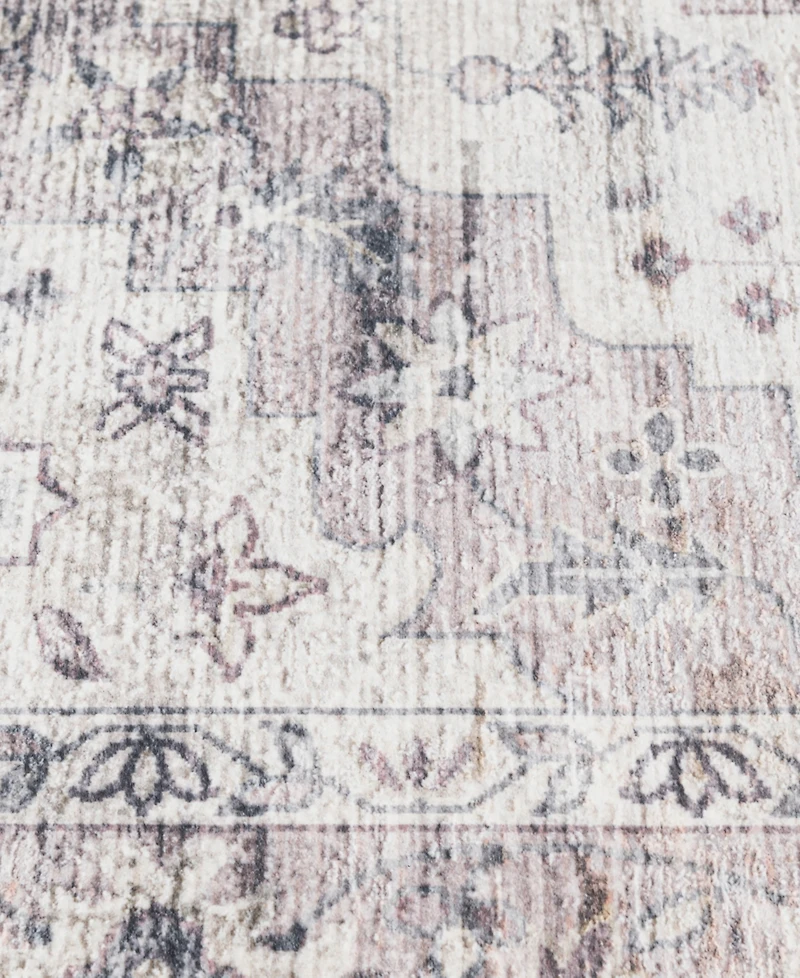Km Home Belmont Dalinda 3'3" x 5'3" Area Rug