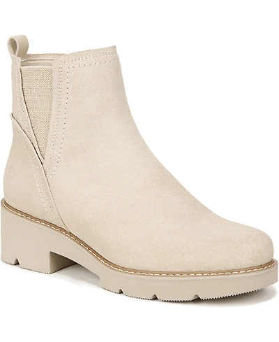 Naturalizer Darry-Bootie Lug Sole Chelsea Booties