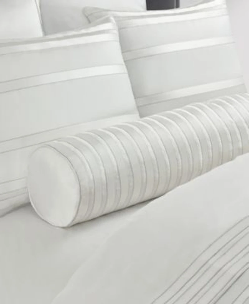 J Queen New York Calvari Comforter Sets
