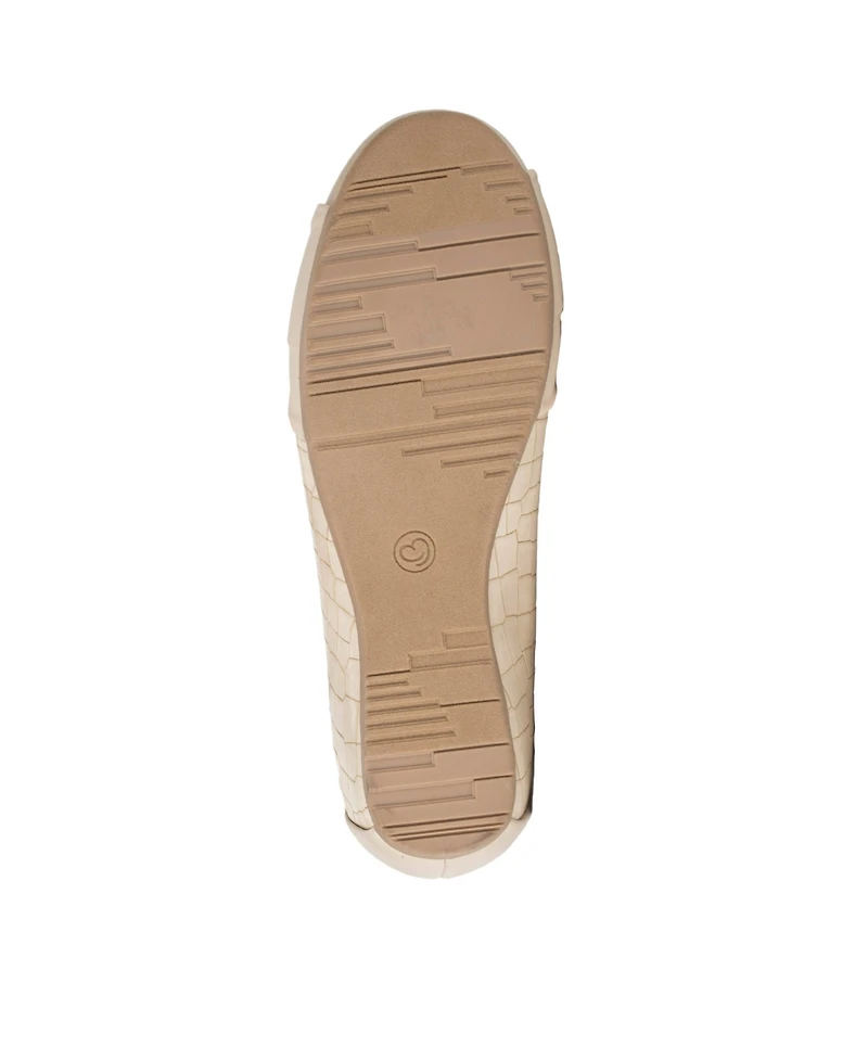 Baretraps Women's Mabely Flats