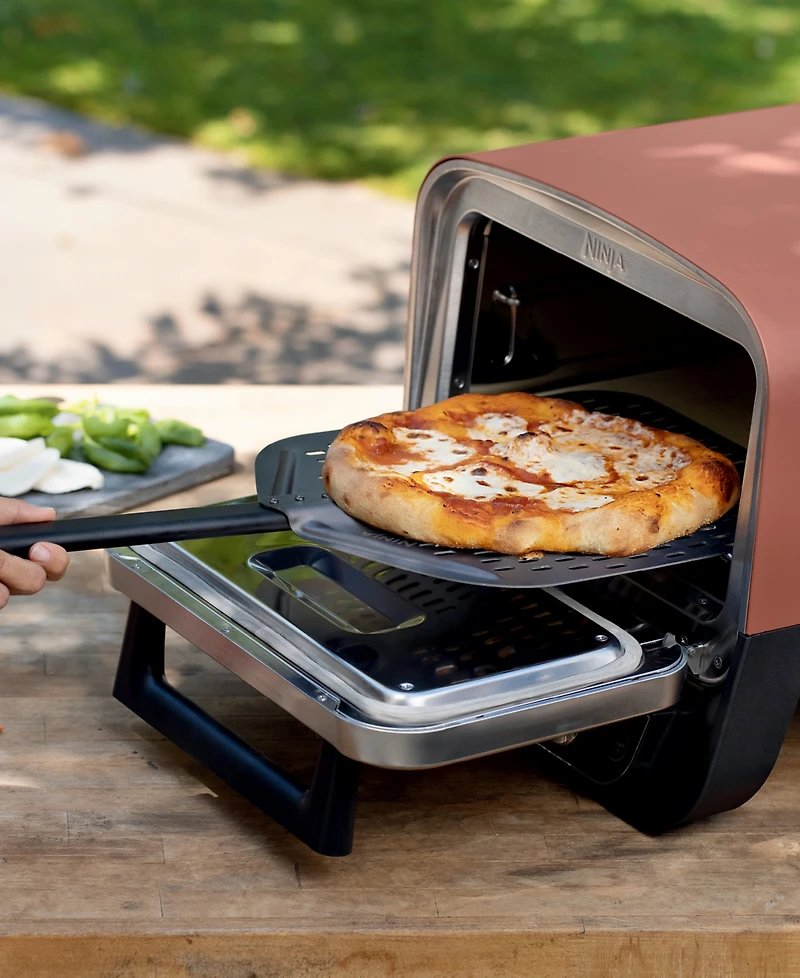 Ninja Woodfire Pizza Oven, 8-in-1 Outdoor Oven, 5 Pizza Settings, Up to 700 Fahrenheit High Heat, Bbq (Barbecue) Smoker