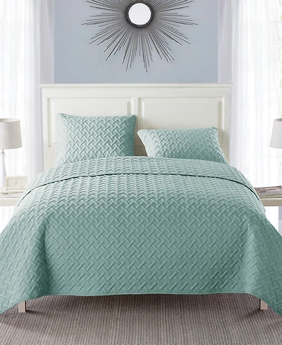 Vcny Home Nina Embossed 3-Pc.Quilt Set, King