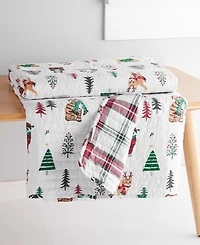 Levtex Meowy Christmas Quilted Throw, 50" x 60"