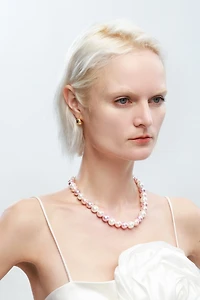 Shell Pearl Necklace with Gem-Encrusted Carabiner Lock (Large)