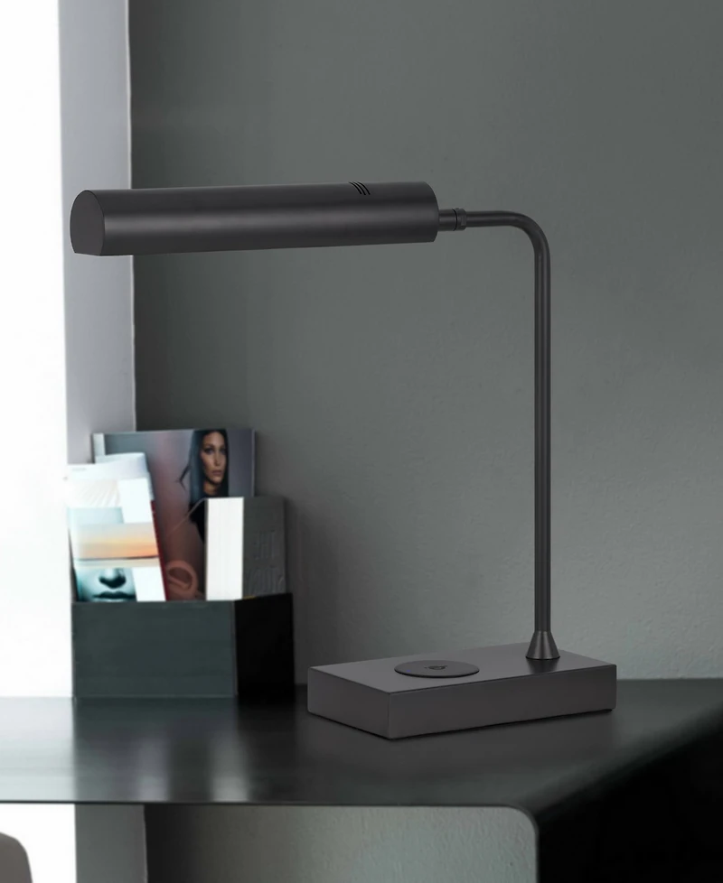 Delray 17.5" Height Metal Table Lamp