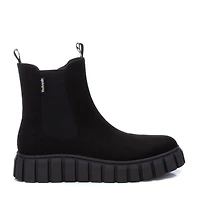Women's Suede Booties By Xti