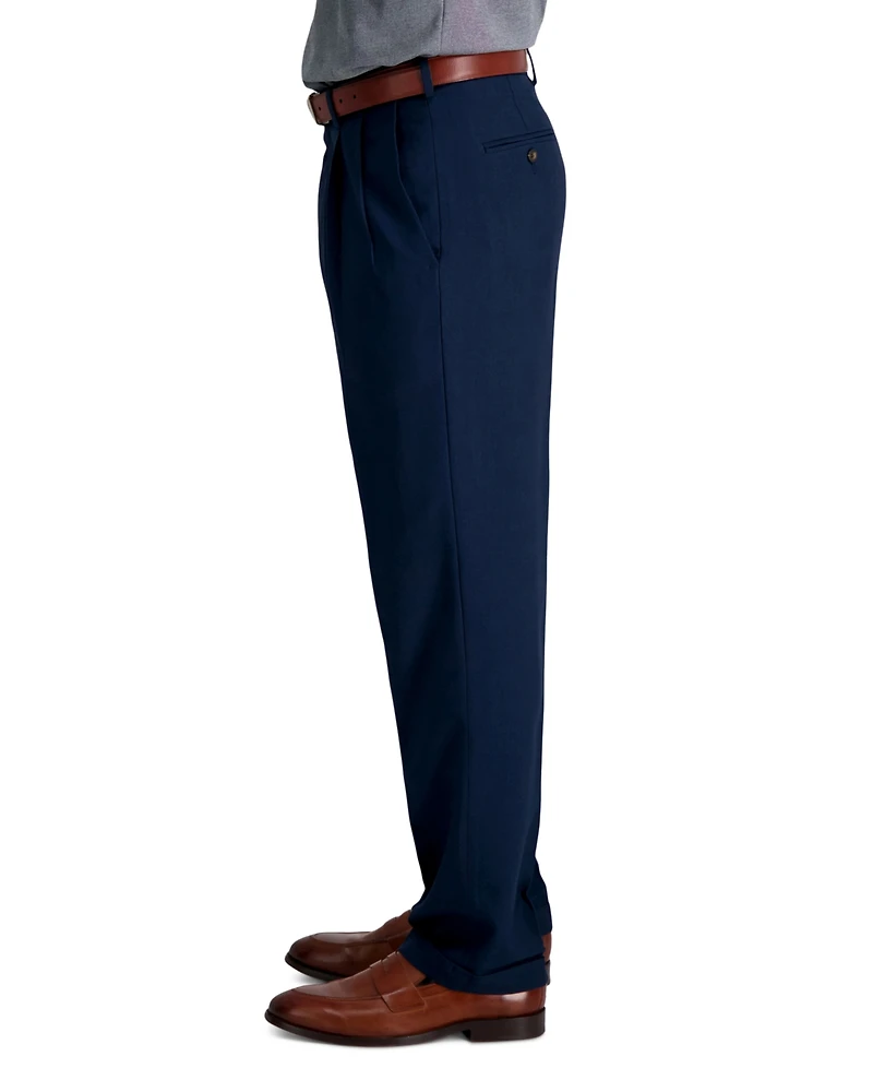 Haggar Men's Premium Comfort Stretch Classic-Fit Solid Pleated Dress Pants