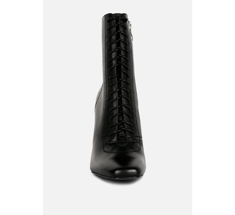 Wyndham Womens Lace Up Leather Ankle Boots