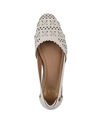 White Mountain Women's Nobler Casual Flats