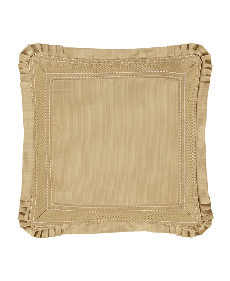 J Queen New York Aurelia Sham, European