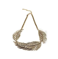Sohi Women's Black Leaf Collar Necklace
