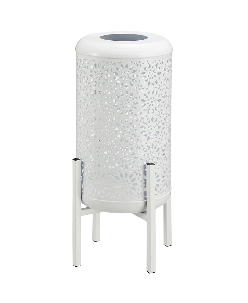 Glitzhome 14.25" H Metal Cutout Flower Pattern Solar Powered Led Outdoor Lantern with Stand
