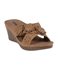 Gc Shoes Women's Miller Cross Strap Flower Slip-On Wedge Sandals
