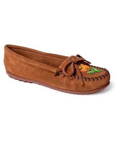 Minnetonka Women's Ziigwan Waabigwan Beaded Moccasins
