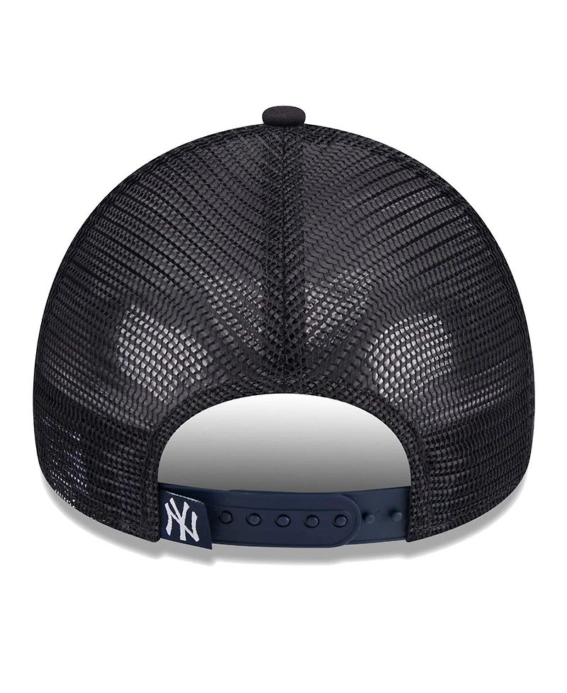New Era Women's White/Navy New York Yankees Throwback Team Foam Front A-Frame Trucker 9Forty Adjustable Hat