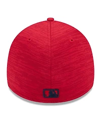 New Era Men's Red Los Angeles Angels 2024 Clubhouse 39THIRTY Flex Fit Hat