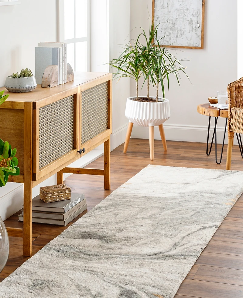 Surya Kavita 2'6"x8' Runner Area Rug