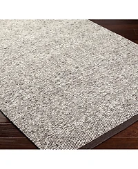 Surya Jadie 489335 2'x3' Area Rug