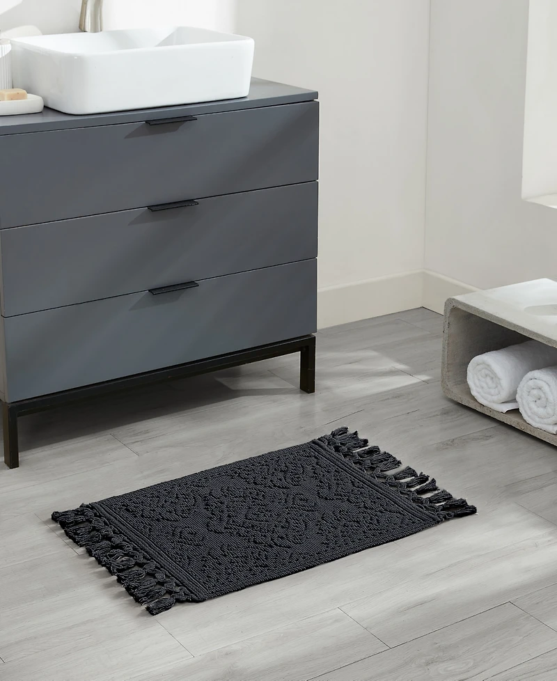 Jean Pierre New York Ricardo Fringe Cotton Bath Rug 17" x 31"