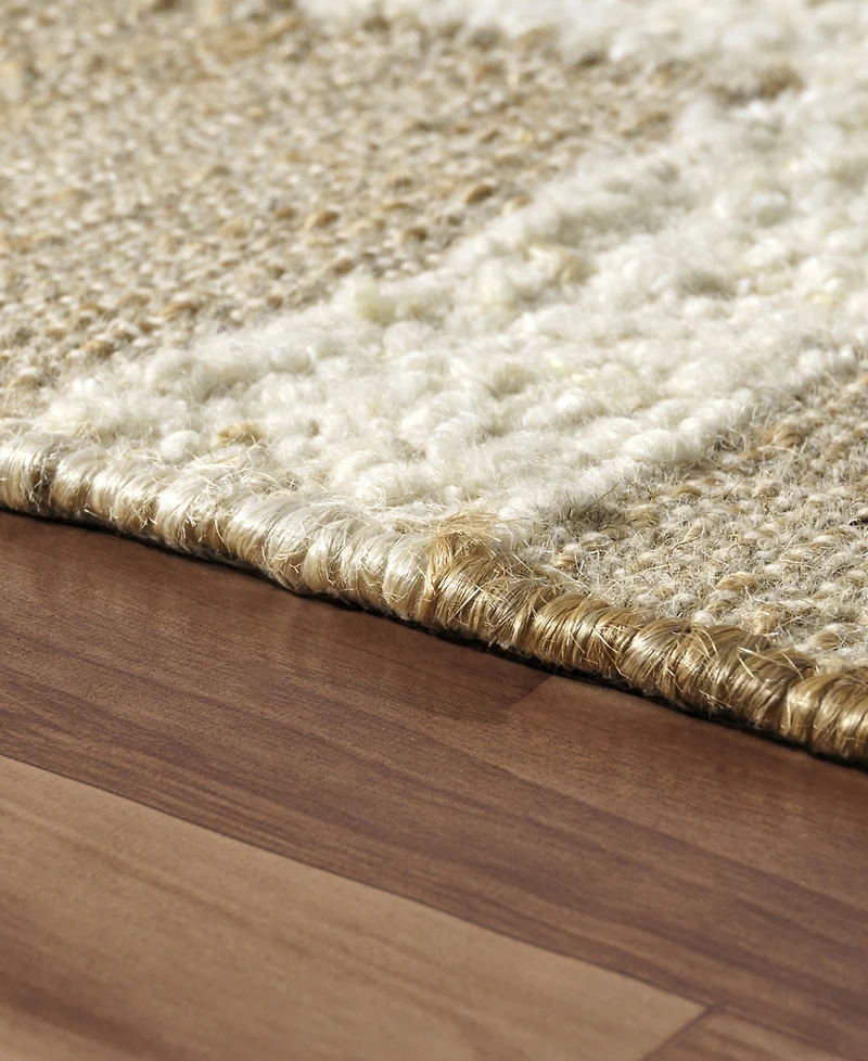 Lr Home Gigi 2'6"x8' Runner Area Rug