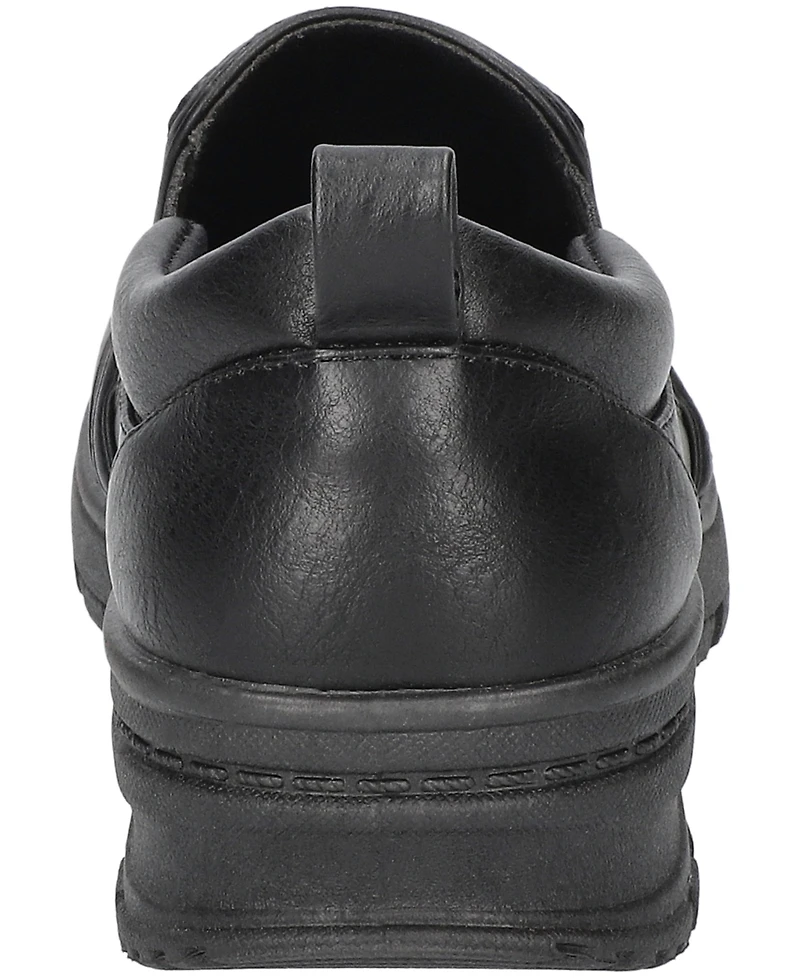 Easy Street Women's Garland Slip Resistant Flats