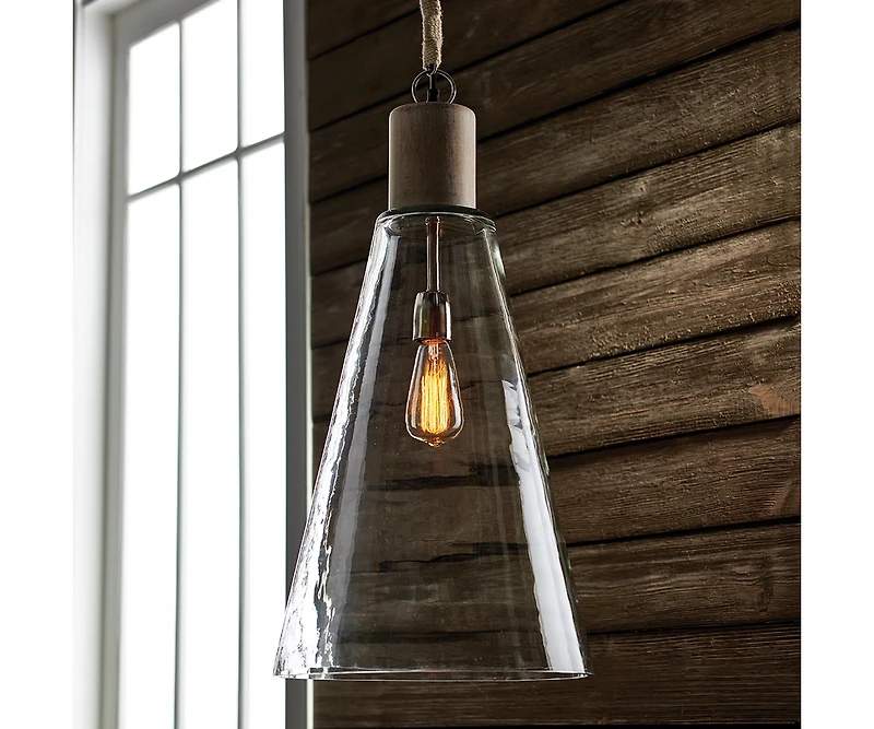 Anselm Pendant