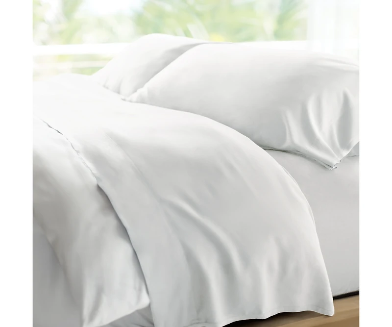 Cariloha Retreat 4-Piece Sateen Sheet Set | White | Queen | Lyocell Material | Breathable, Corner Straps, Extra soft & Cooling