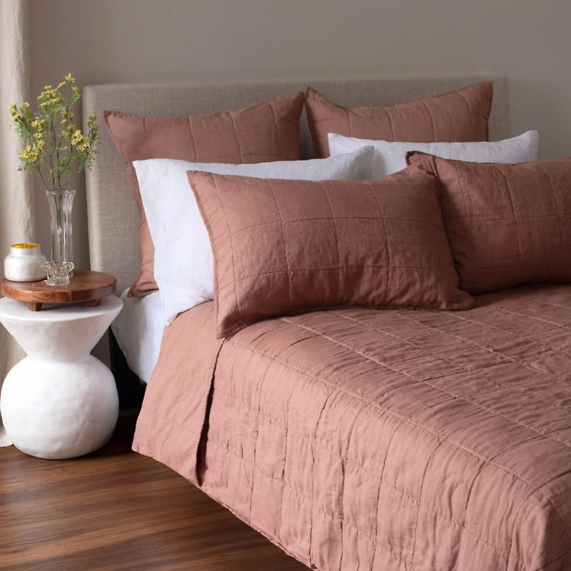 French Linen 3pc Quilt & Sham Set