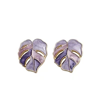 Sohi Women's Leaf Stud Earrings