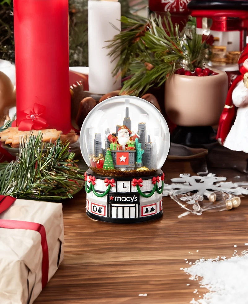 Godinger Macy's Christmas in New York City Snow Globe, Macy's Exclusive