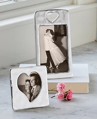Mariposa Open Heart Frame, 4"x6"