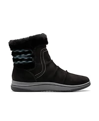 Clarks Women's Cloudsteppers Breeze Cozy Boots